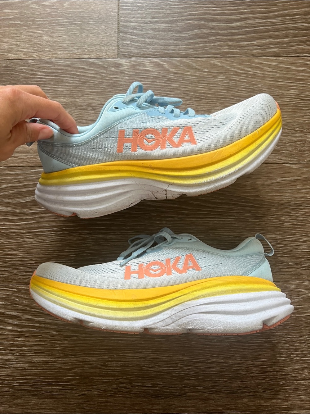 Hoka Bondi 8